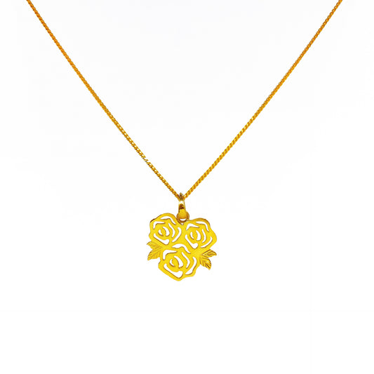 Necklace Rozanne Triple Roses
